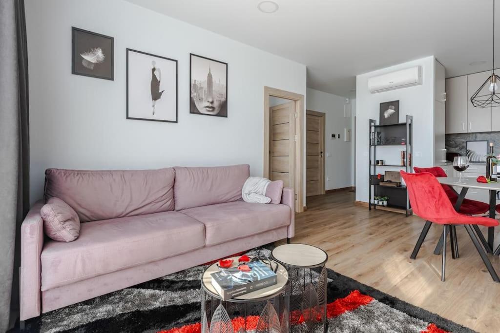 Sweet Home, Cozy Apartments, Free Underground Parking, Long Welcome * Vilnius